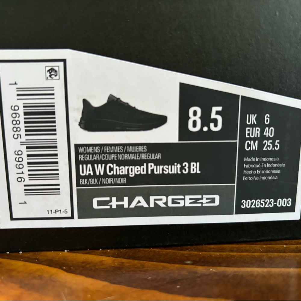 Ladies Under armour shoes